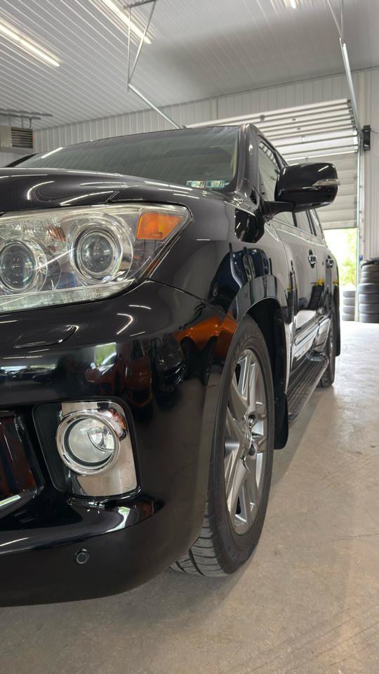 Used 2013 Lexus LX 570 4WD image 10