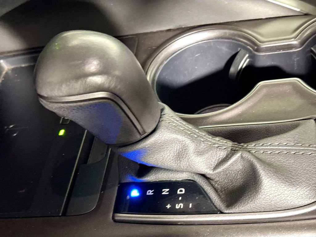 Used 2024 Toyota Camry XSE FWD image 18
