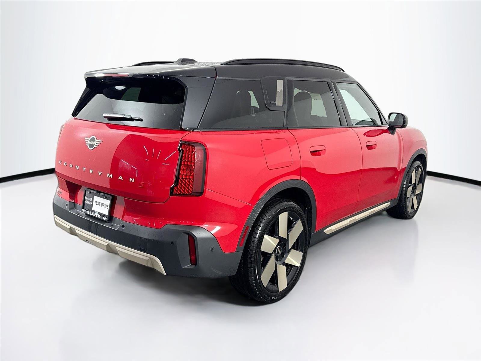 Used 2025 MINI Cooper Countryman S w/ Comfort Package Max image 6