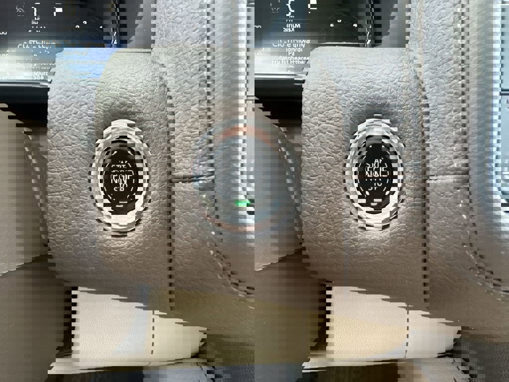 Certified 2023 GMC Yukon XL Denali image 18