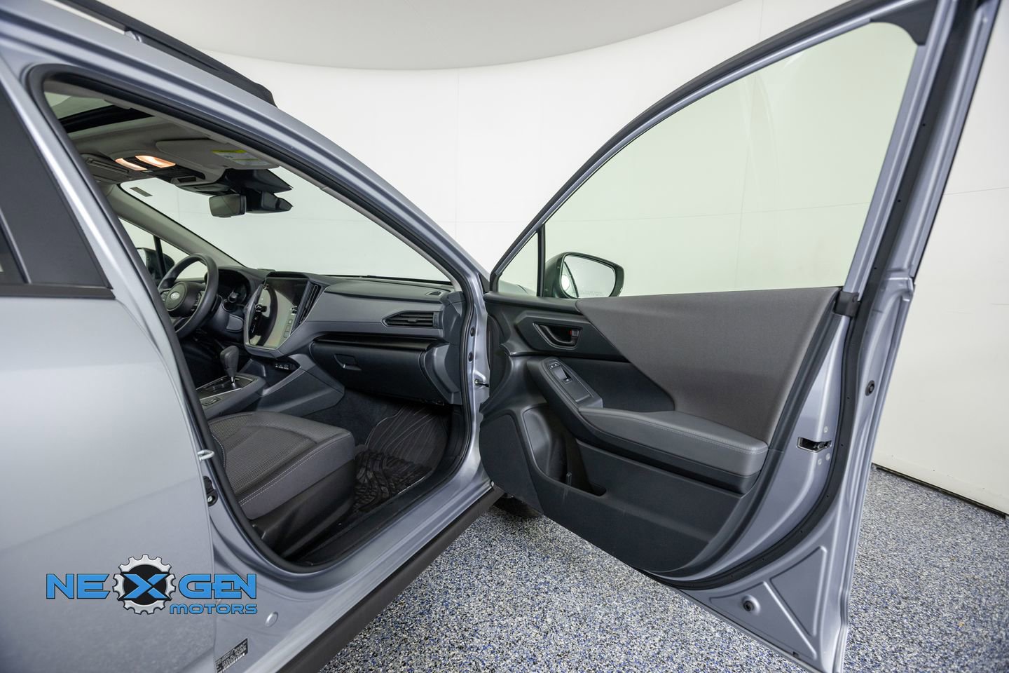 Used 2024 Subaru Crosstrek 2.0i Premium AWD/4WD image 36