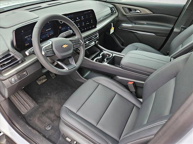 New 2026 Chevrolet Traverse LT w/ Driver Confidence Package image 3
