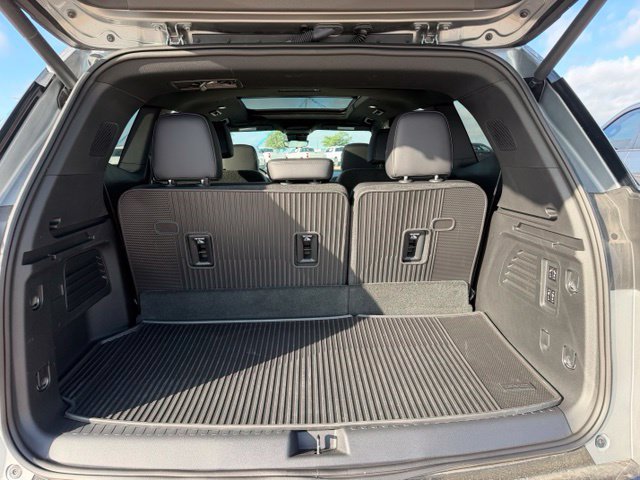 Used 2026 GMC Acadia Denali w/ Super Cruise Package AWD/4WD image 11