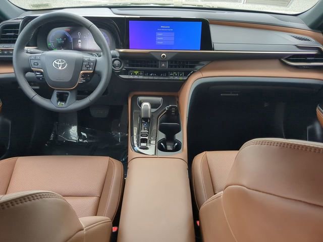 Certified 2026 Toyota Crown Signia AWD/4WD image 15