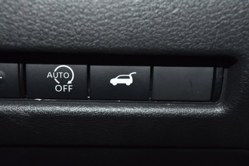 Used 2023 Nissan Rogue SL AWD/4WD image 20