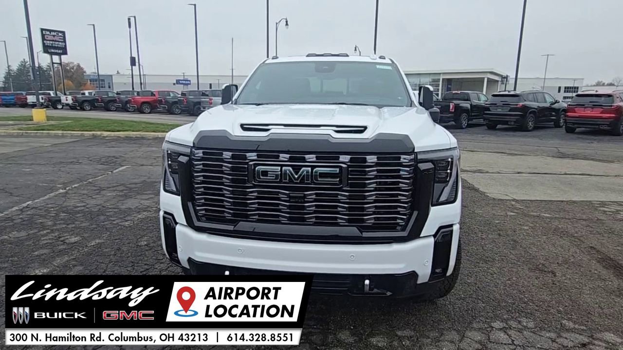 New 2025 GMC Sierra 2500 Denali Ultimate image 3
