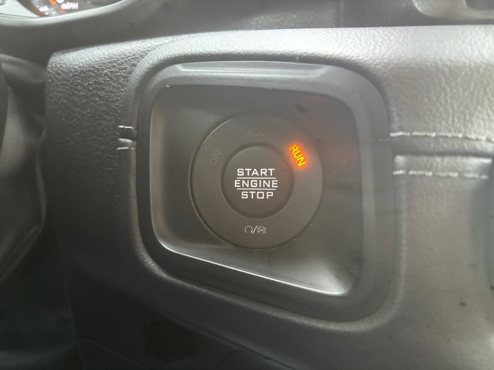 Used 2024 Jeep Wrangler Unlimited Rubicon image 24