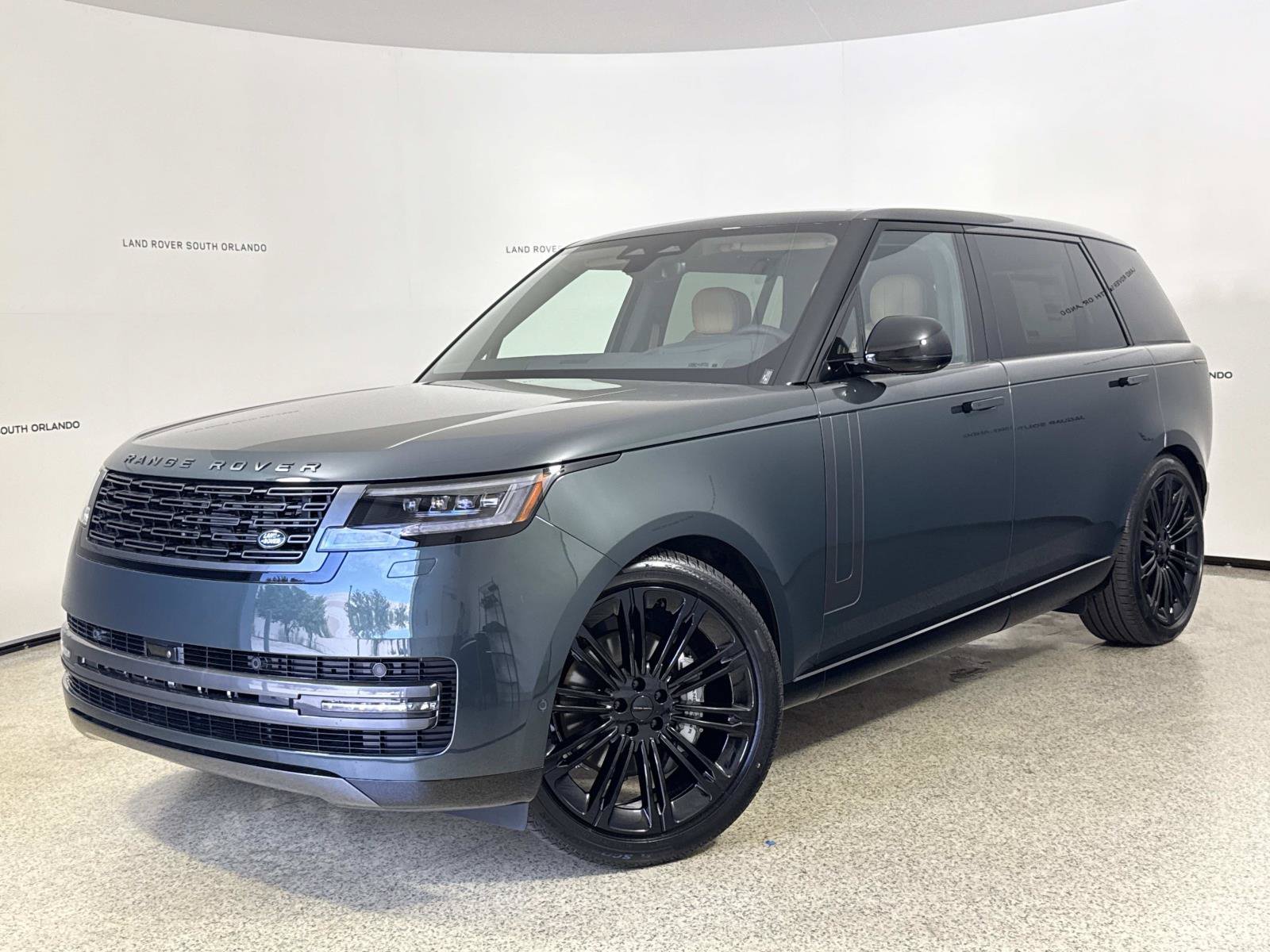 New 2026 Land Rover Range Rover Long Wheelbase SE AWD/4WD image 1