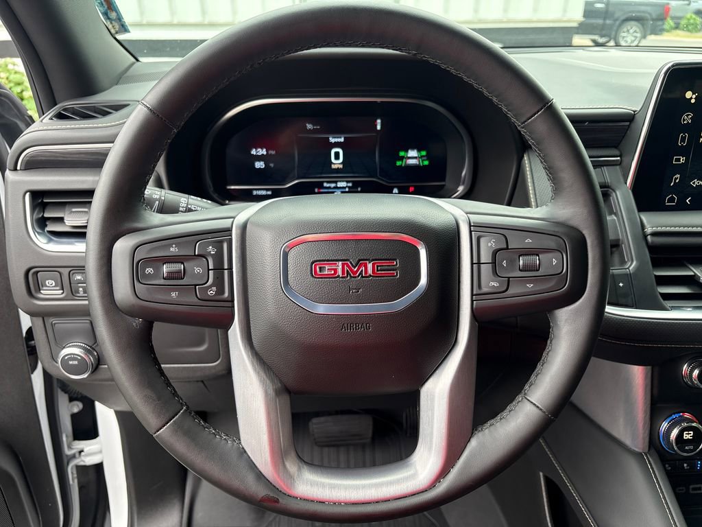 Certified 2024 GMC Yukon SLT w/ SLT Premium Package RWD image 17