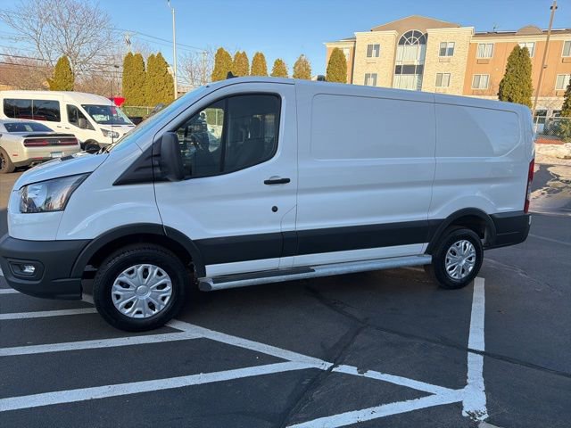 Used 2024 Ford Transit 250 Low Roof w/ Exterior Upgrade Package image 4