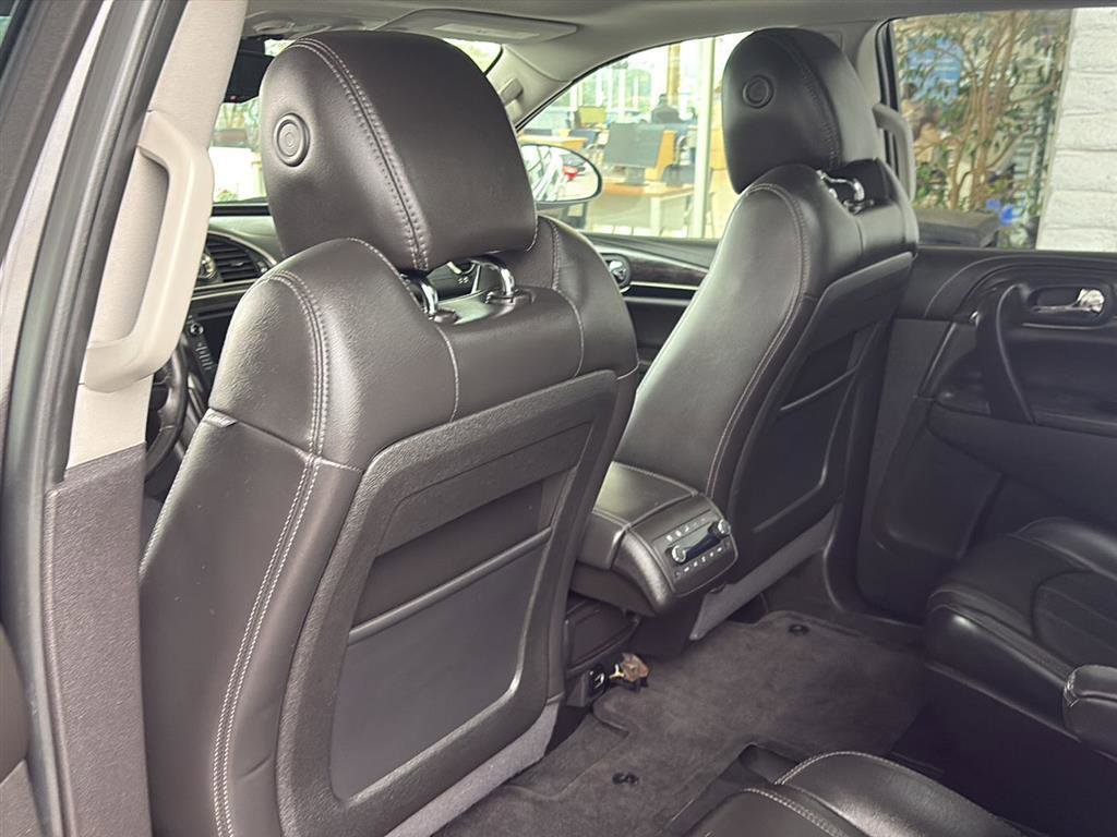 Used 2017 Buick Enclave Premium w/ Experience Buick Package image 11