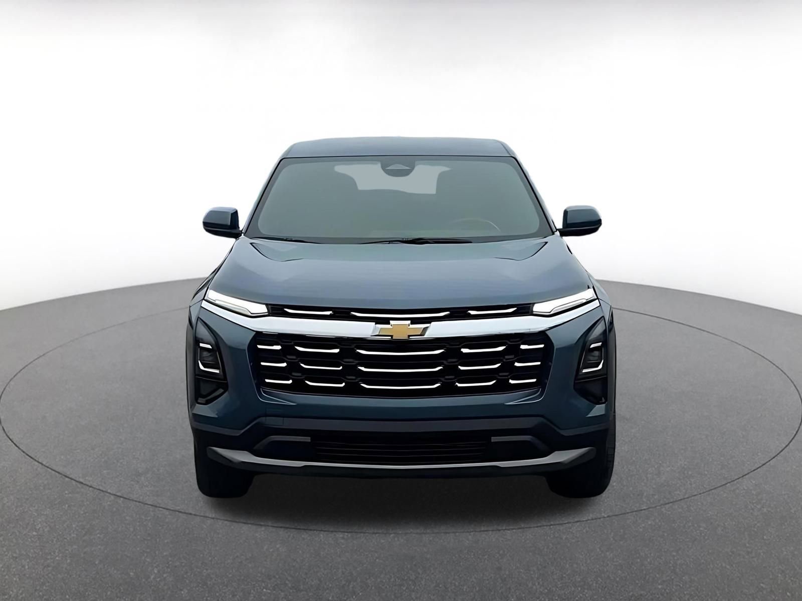 Used 2025 Chevrolet Equinox LT image 3