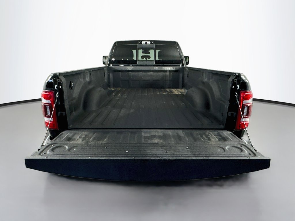 Used 2024 RAM 3500 Limited AWD/4WD image 28