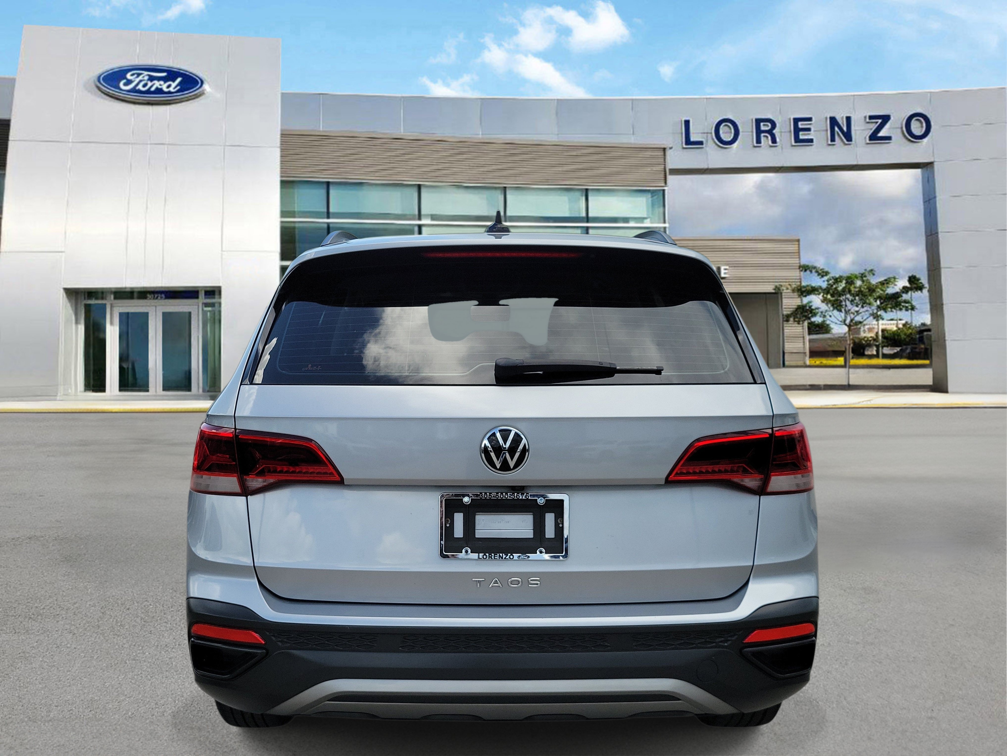 Used 2023 Volkswagen Taos S FWD image 6