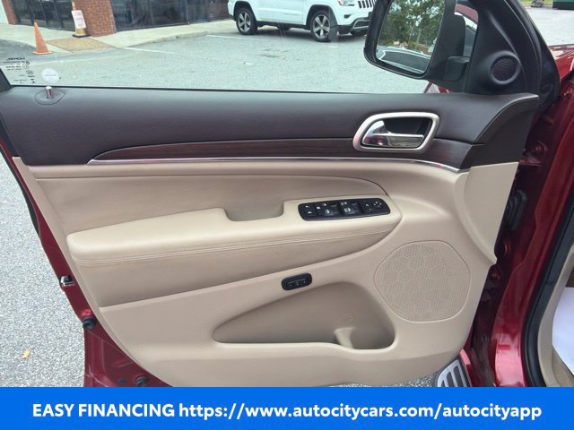 Used 2014 Jeep Grand Cherokee Overland w/ Advanced Technology Group AWD/4WD image 5