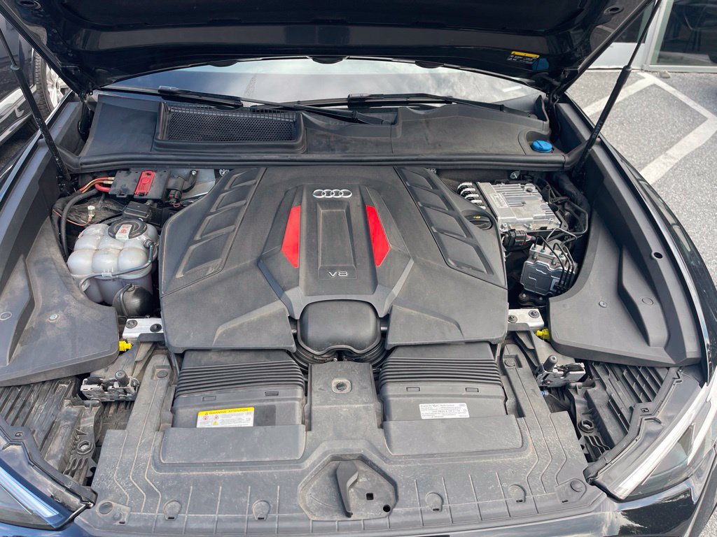 Used 2024 Audi SQ8 Prestige AWD/4WD image 11