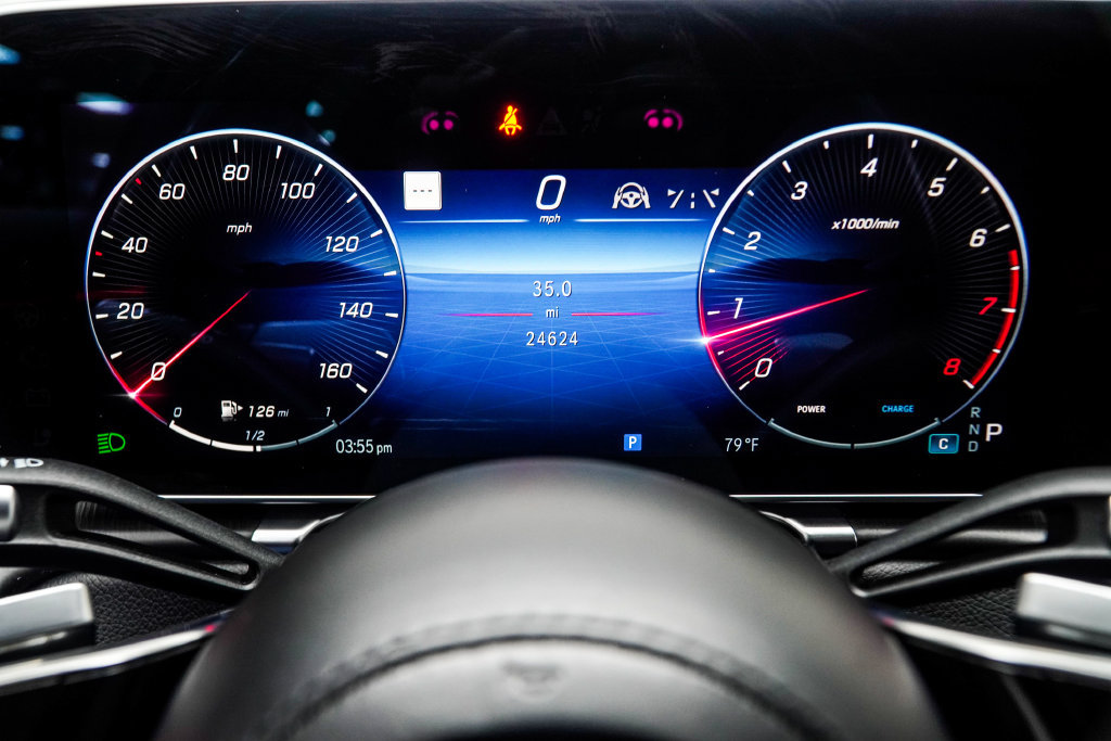 Used 2022 Mercedes-Benz S 500 4MATIC w/ AMG Line Package image 35