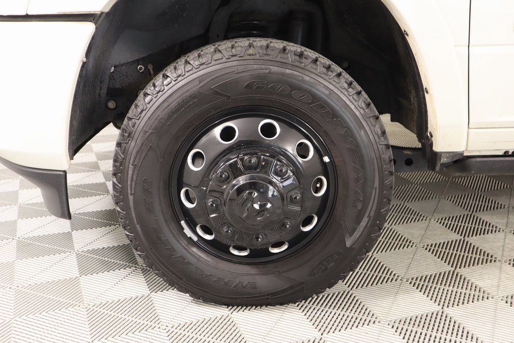 Used 2024 RAM 3500 Limited image 17