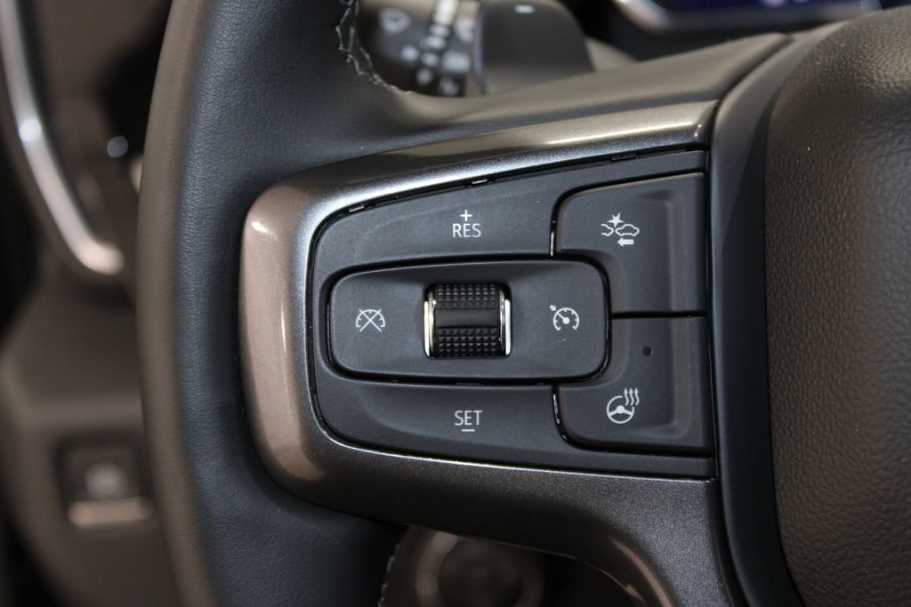 Used 2025 Chevrolet Silverado 1500 High Country w/ High Country Premium Package AWD/4WD image 37