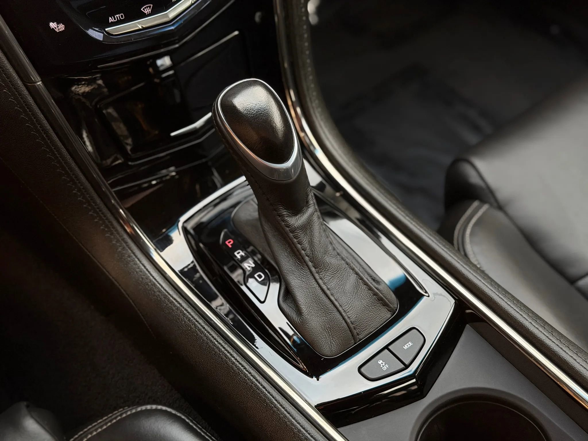 Used 2014 Cadillac ATS Luxury w/ Sun And Sound Package image 17