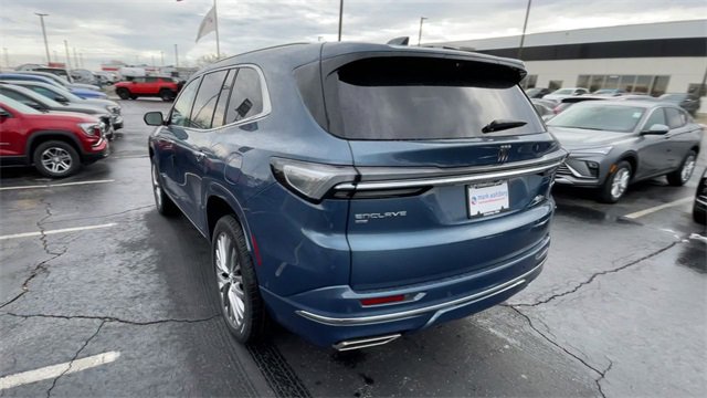 New 2026 Buick Enclave Avenir w/ Super Cruise Package image 8