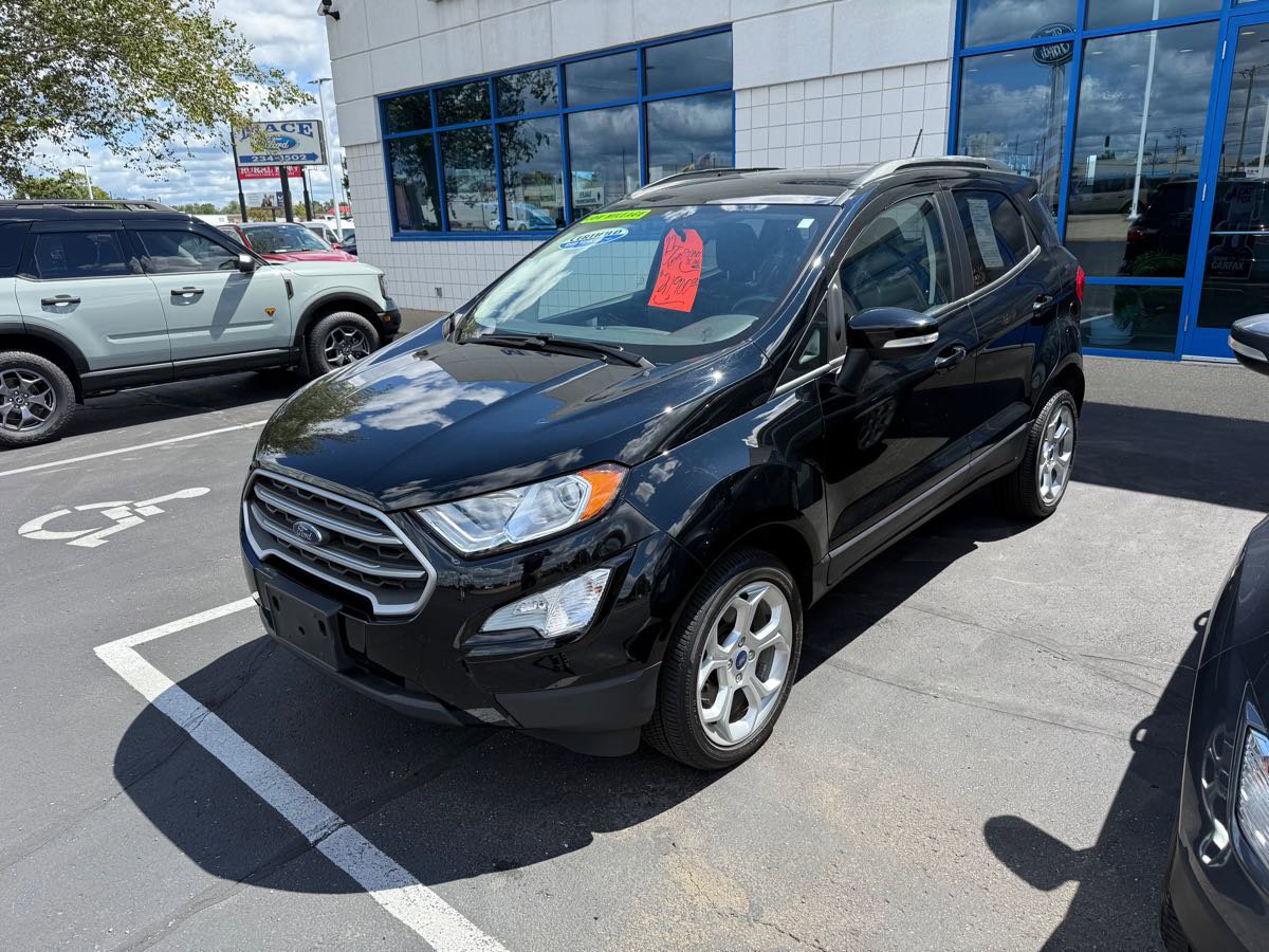 Used 2022 Ford EcoSport SE w/ SE Convenience Package