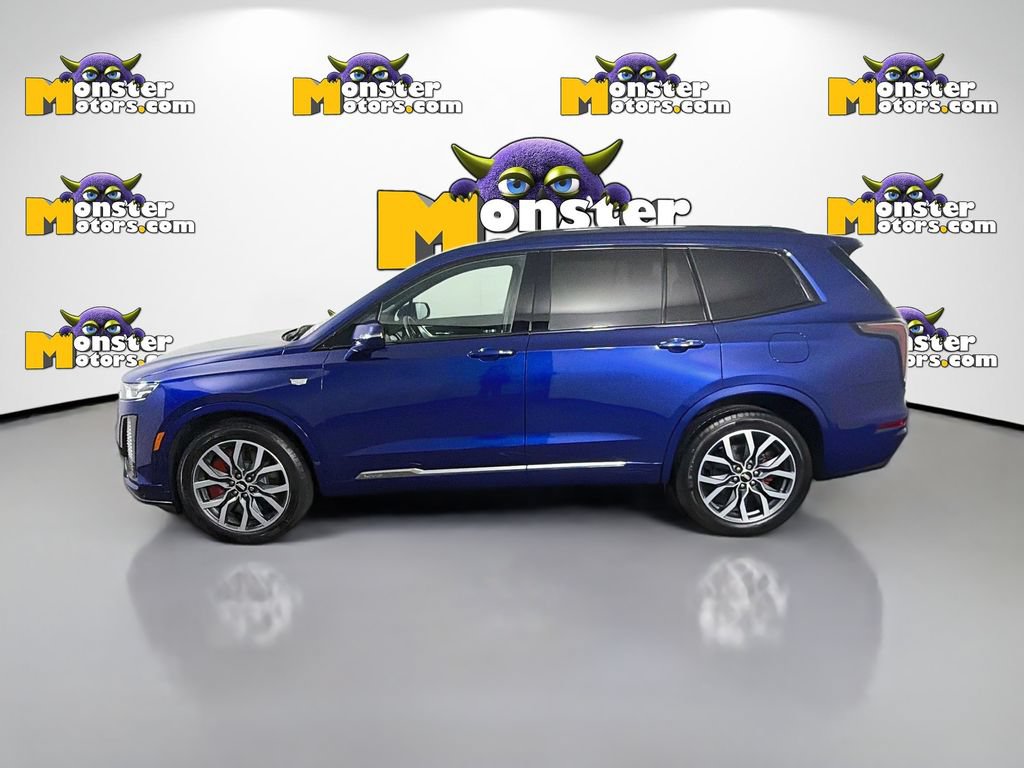 Used 2024 Cadillac XT6 Sport w/ Technology Package AWD/4WD image 8