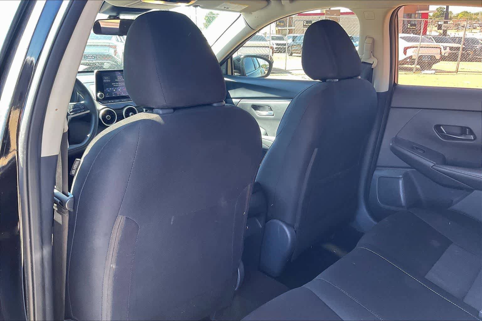 Used 2024 Nissan Sentra SV FWD image 12