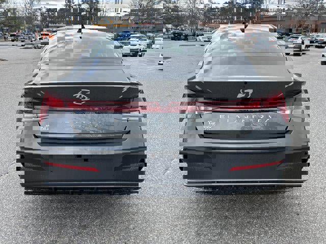 New 2026 Hyundai Elantra SE image 32