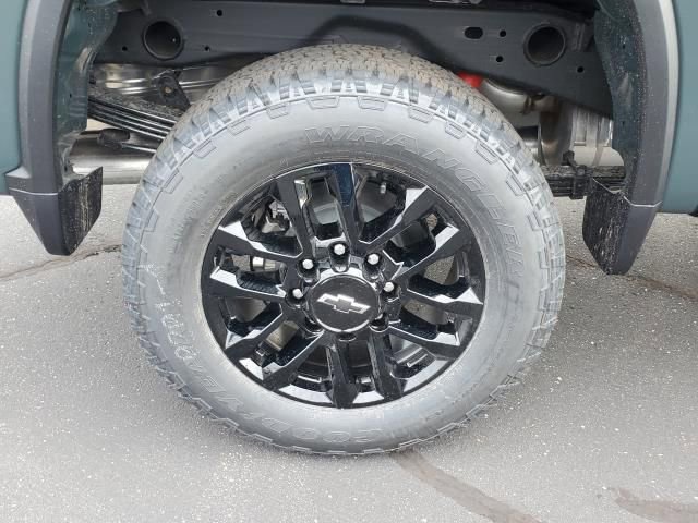 New 2026 Chevrolet Silverado 2500 LT image 5