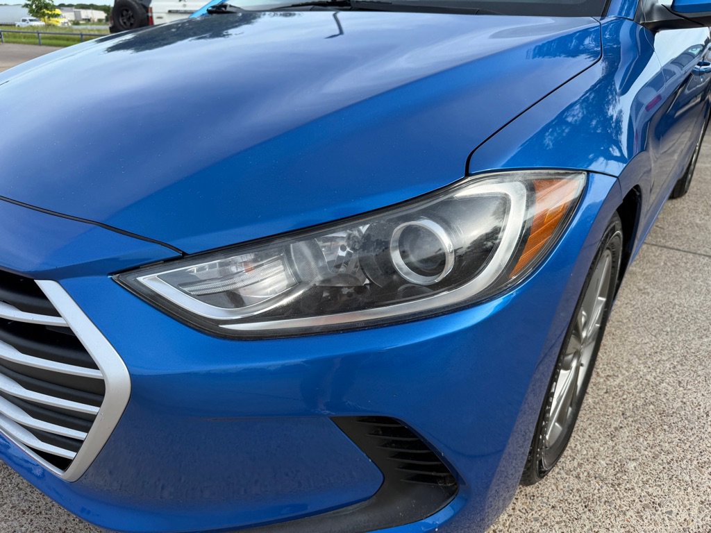 Used 2018 Hyundai Elantra SEL FWD image 9