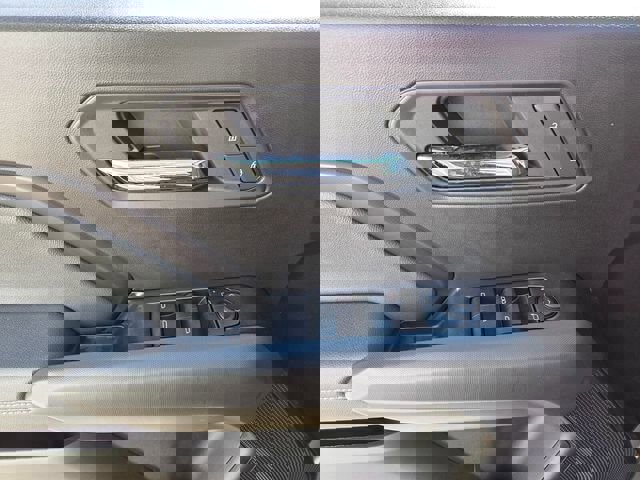 New 2026 Chevrolet Colorado LT w/ LT Convenience Package image 9