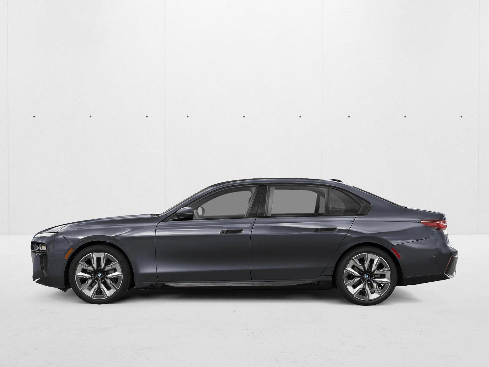 New 2026 BMW 740i RWD image 3