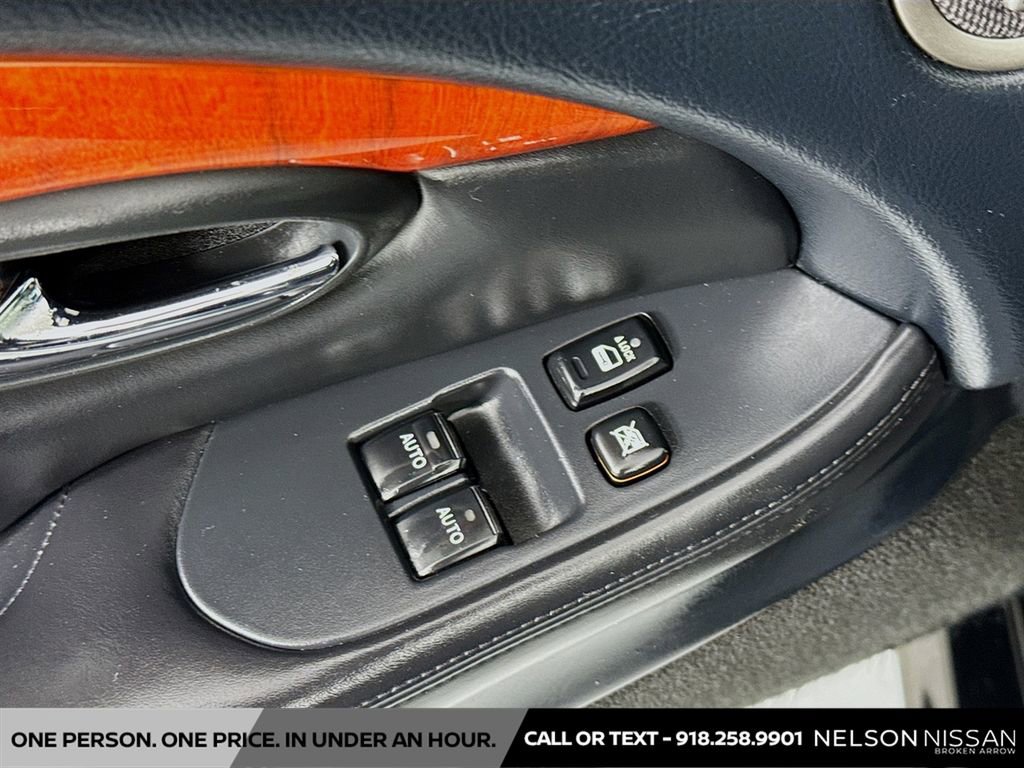 Used 2007 Lexus SC 430 Convertible RWD image 17