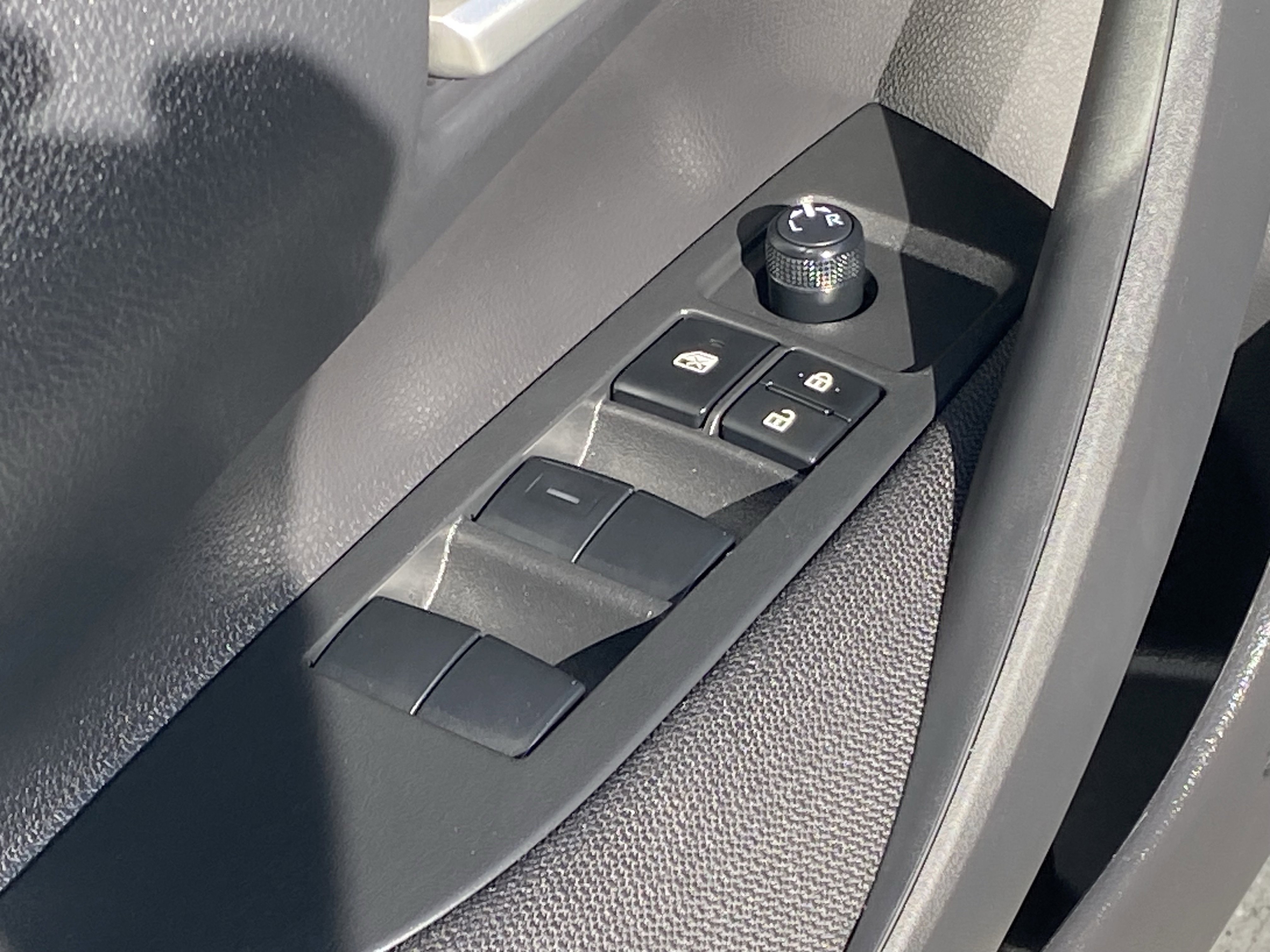 Certified 2026 Toyota Corolla SE FWD image 29