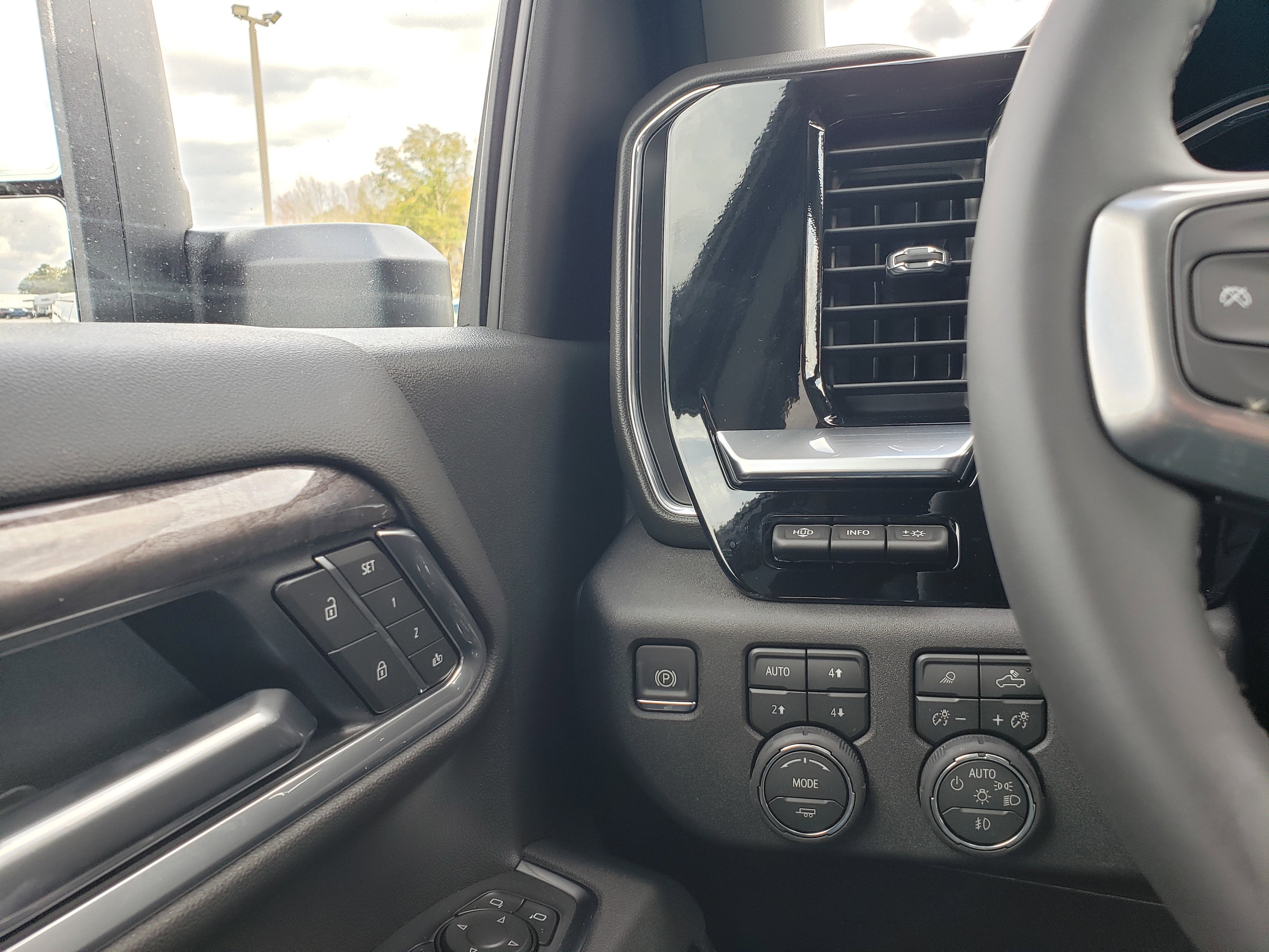 New 2026 Chevrolet Silverado 3500 LTZ w/ LTZ Plus Package image 14