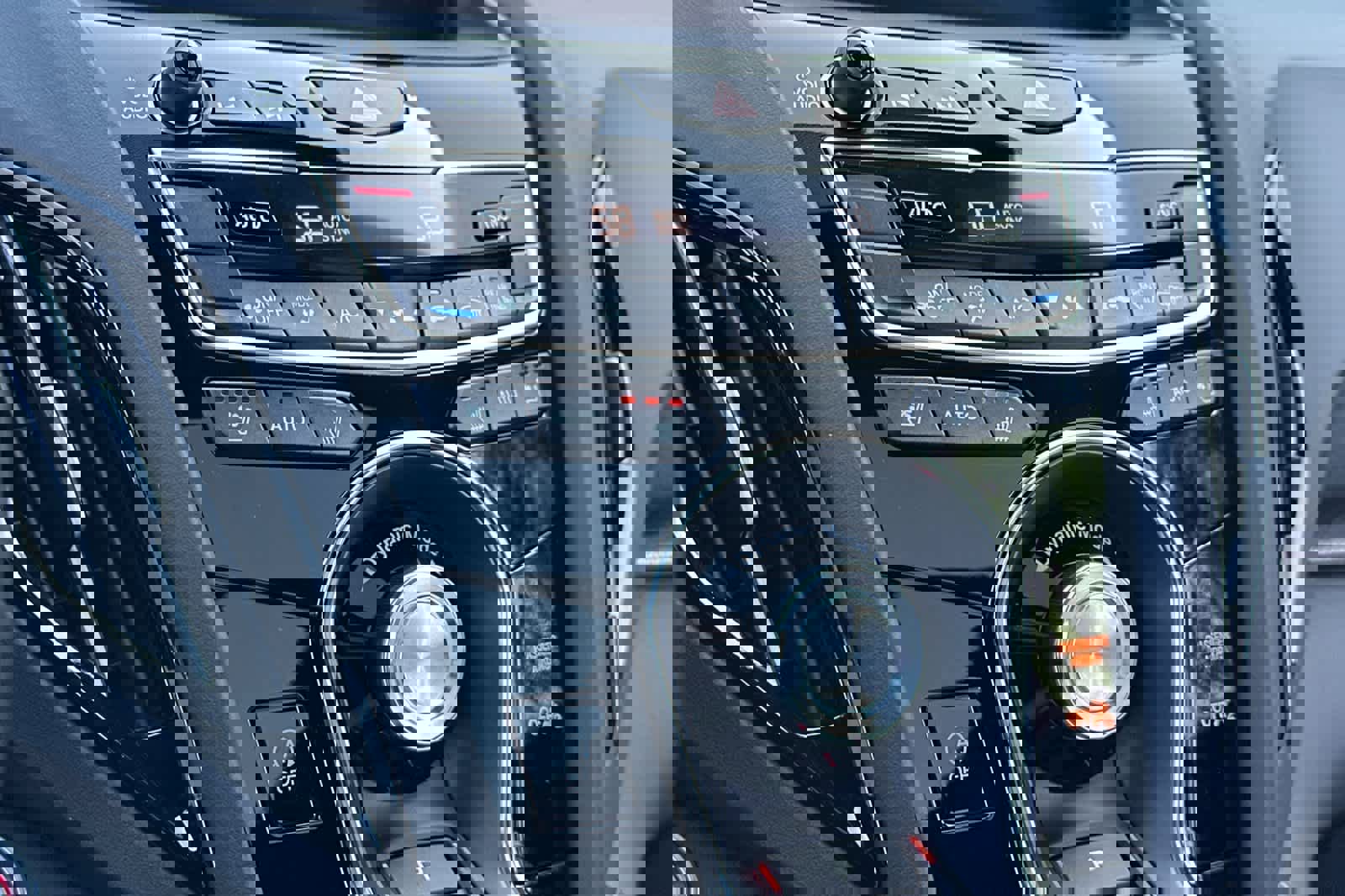 New 2025 Acura RDX A-Spec image 18