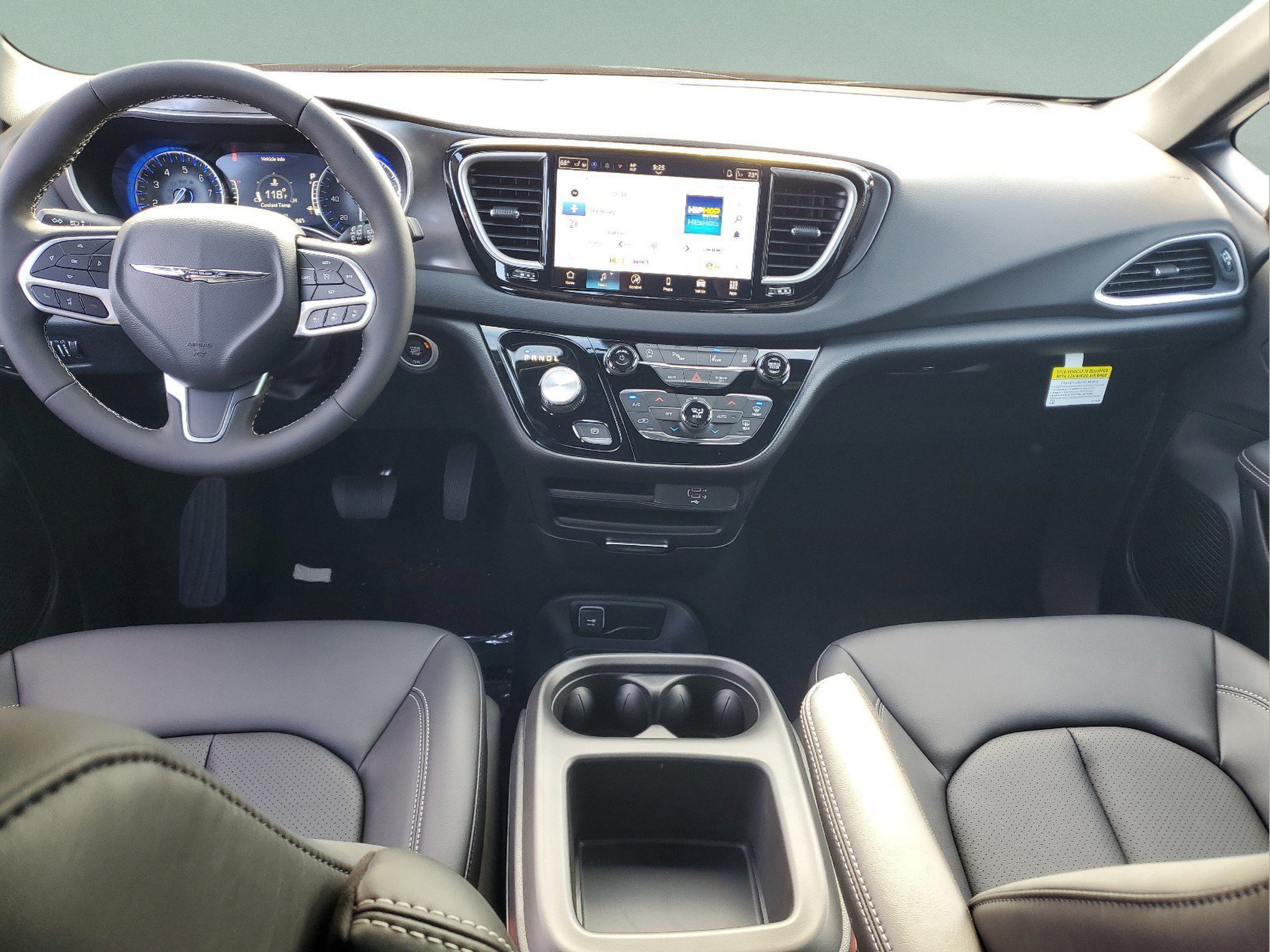 New 2026 Chrysler Voyager LX FWD image 10
