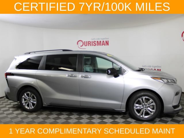 Used 2023 Toyota Sienna XSE AWD/4WD image 10