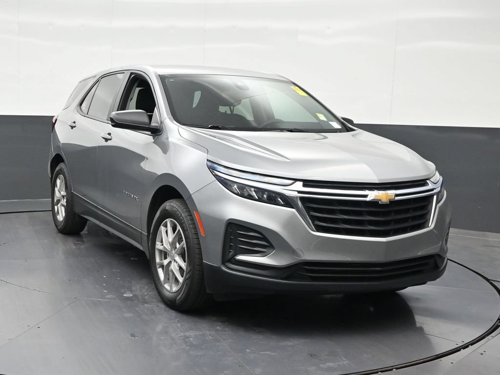 Used 2023 Chevrolet Equinox LS w/ LS Convenience Package FWD image 8