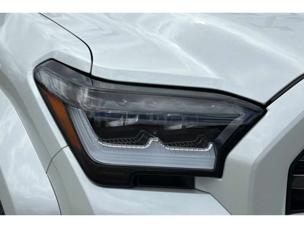 New 2026 Toyota 4Runner 4WD image 31