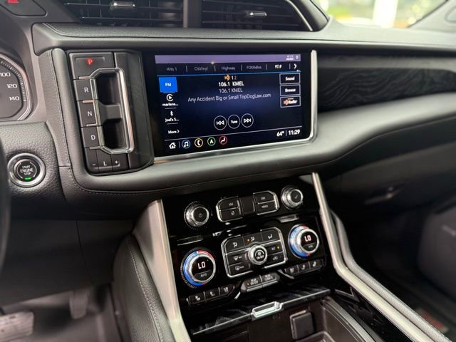 Used 2021 GMC Yukon XL Denali w/ Advanced Technology Package image 11