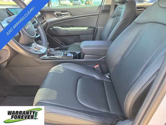 Used 2025 Kia Sportage EX FWD image 14