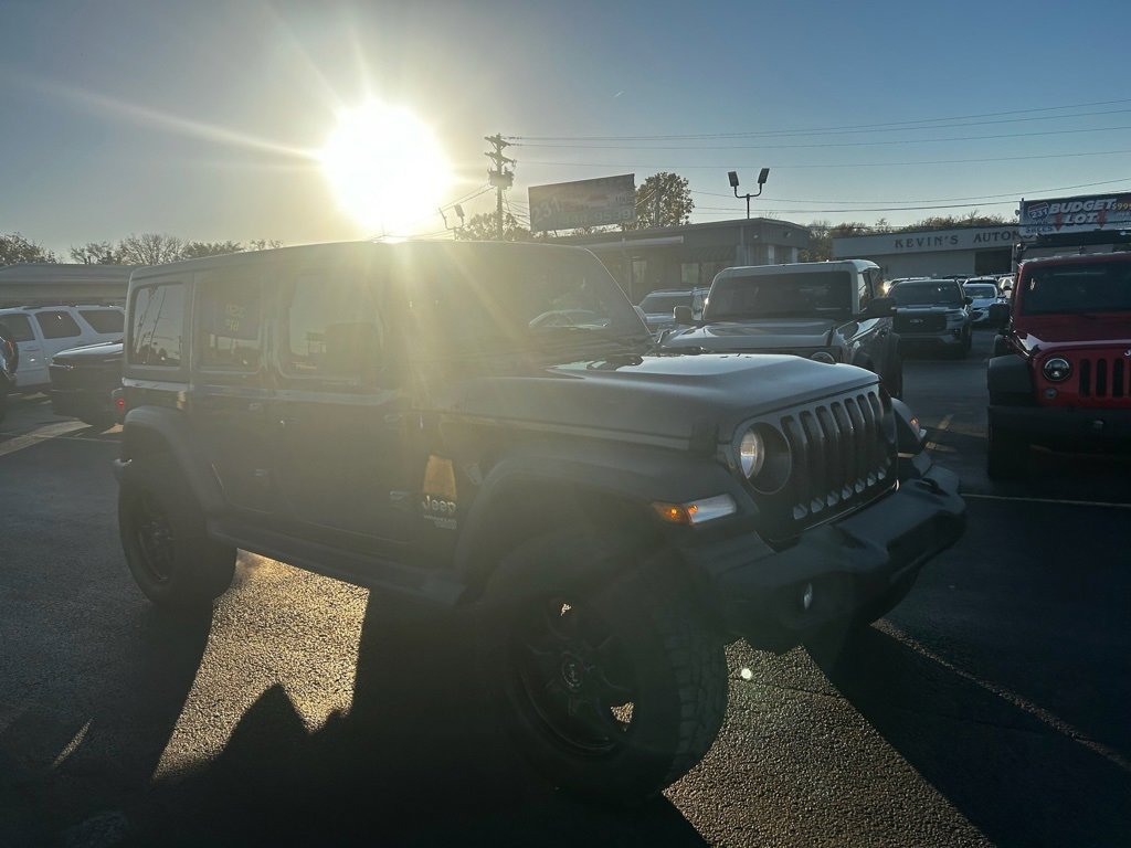 Used 2020 Jeep Wrangler Unlimited Sport S image 3