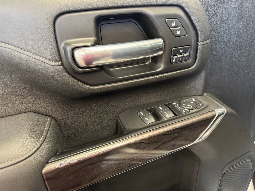 Used 2021 Chevrolet Silverado 3500 LTZ w/ LTZ Convenience Package AWD/4WD image 11