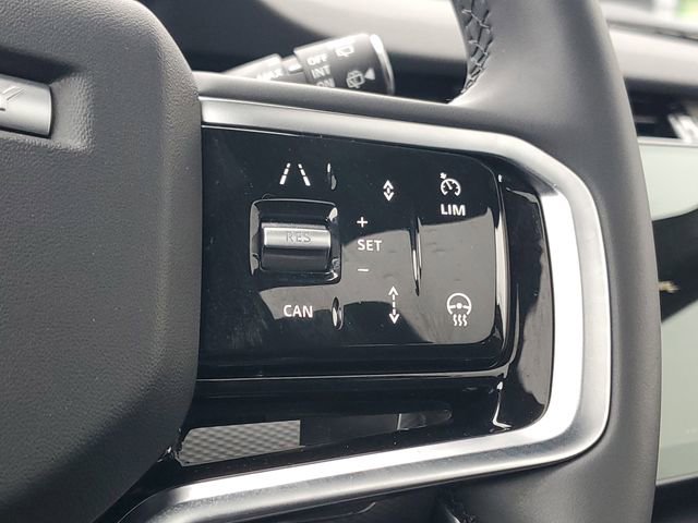 Used 2025 Land Rover Discovery Sport Dynamic SE image 28