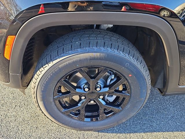 New 2026 Jeep Grand Cherokee Altitude RWD image 24