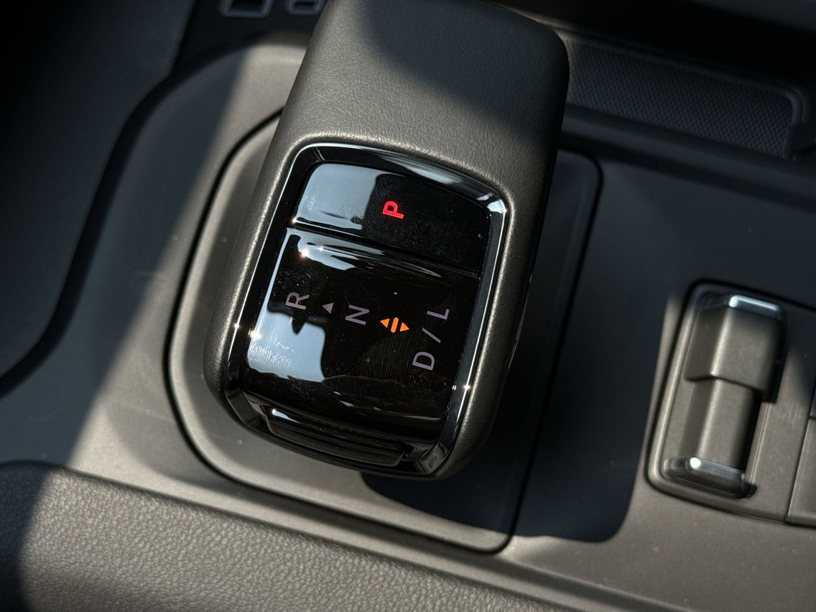 New 2026 GMC Sierra 1500 AT4 w/ AT4 Premium Package AWD/4WD image 22