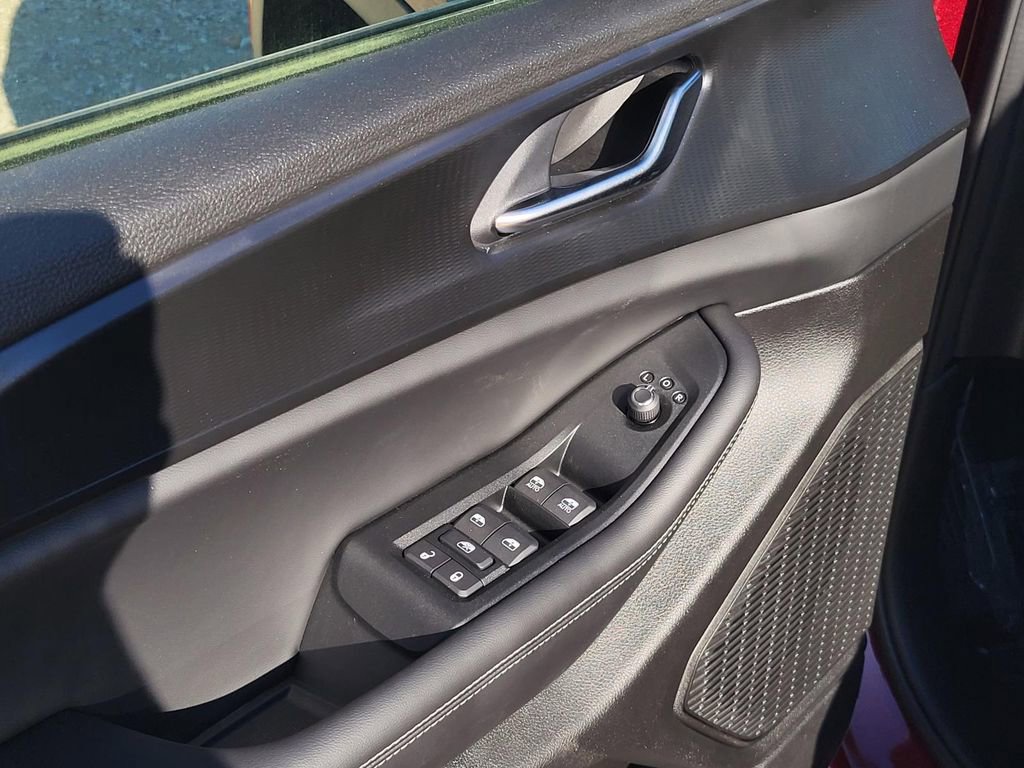 New 2025 Jeep Grand Cherokee Laredo RWD image 11