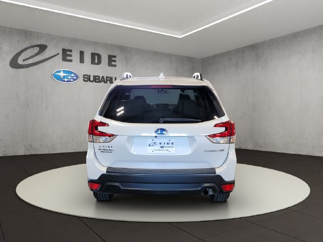 Used 2021 Subaru Forester Premium AWD/4WD image 12